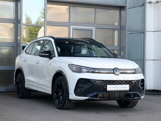 2026 Volkswagen Tiguan L Pro III (China Market), белый, 5050000 рублей, вид 3