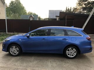 2019 Kia Ceed III, синий, 2050000 рублей, вид 1