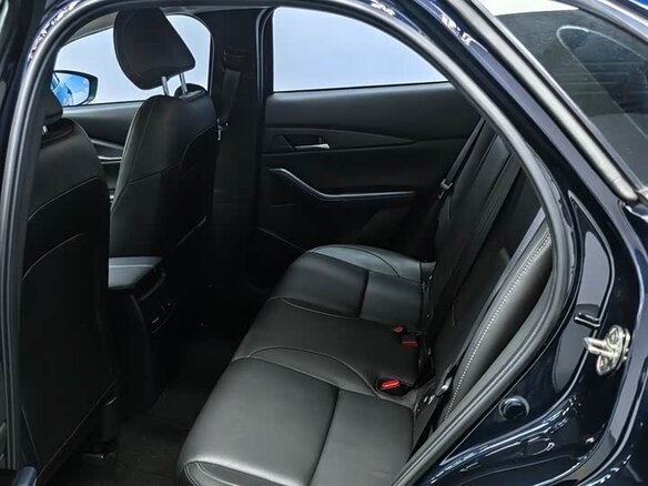 2023 Mazda CX-30 I, синий, 1490055 рублей - вид 11