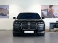 2023 BMW 7 серии 740d xDrive VII (G70), чёрный, 11223000 рублей - вид 2