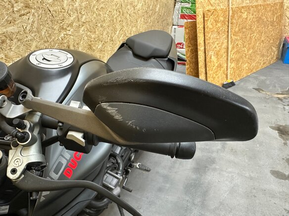 2022 Ducati Monster 937, зелёный, 1070000 рублей - вид 25