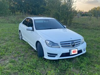 2013 Mercedes-Benz C-Класс 180 BlueEFFICIENCY III (W204) Рестайлинг, белый, 1550000 рублей, вид 2
