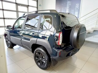 2025 Lada (ВАЗ) Niva Travel I, зелёный, 1649000 рублей, вид 2