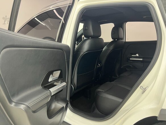 2021 Mercedes-Benz GLA 180 II (H247), белый, 2567007 рублей - вид 15