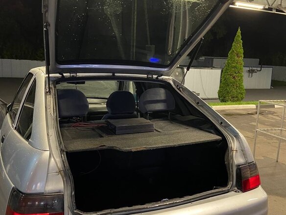 2002 Lada (ВАЗ) 2112, серебристый, 250000 рублей - вид 6