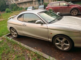 2001 Hyundai Coupe I Рестайлинг (RD2), серебристый, 240000 рублей, вид 3