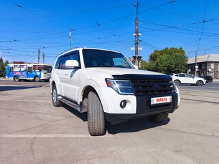 2010 Mitsubishi Pajero IV, белый, 1850000 рублей, вид 2