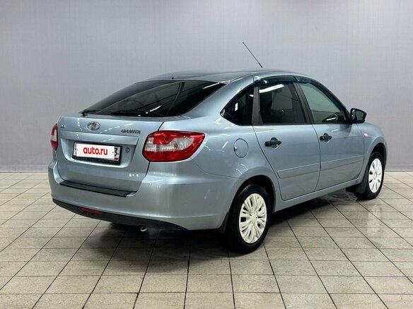 2017 Lada (ВАЗ) Granta I, голубой, 370000 рублей - вид 4