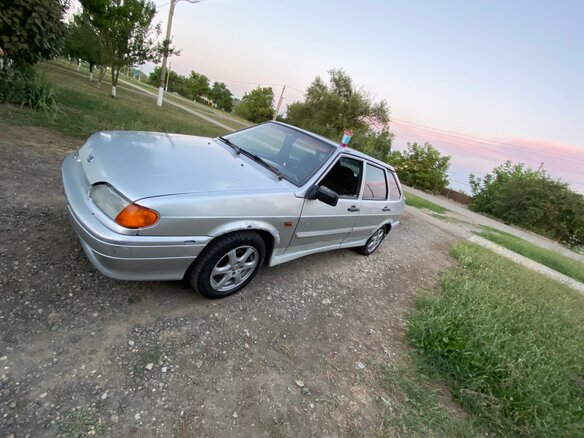 2008 Lada (ВАЗ) 2114, серебристый, 90000 рублей - вид 2