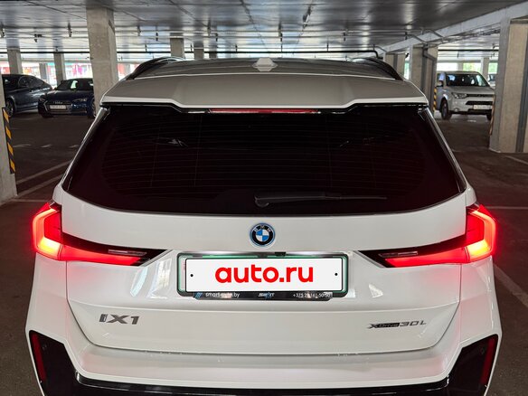 2025 BMW iX1 xDrive 30L, белый, 3194292 рублей - вид 9