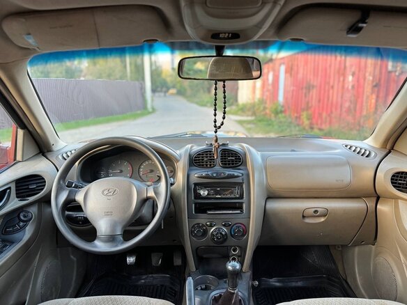 2001 Hyundai Santa Fe I, коричневый, 300000 рублей - вид 9