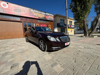 2011 Mercedes-Benz E-Класс 200 7G-Tronic IV (W212, S212, C207), коричневый, 1300000 рублей, вид 3