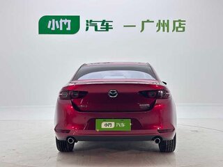 2022 Mazda 3 Axela IV (BP), красный, 1980000 рублей, вид 5