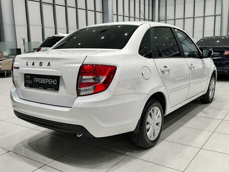 2024 Lada (ВАЗ) Granta I Рестайлинг, белый, 620000 рублей, вид 5