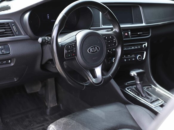 2017 Kia Optima IV, белый - вид 12