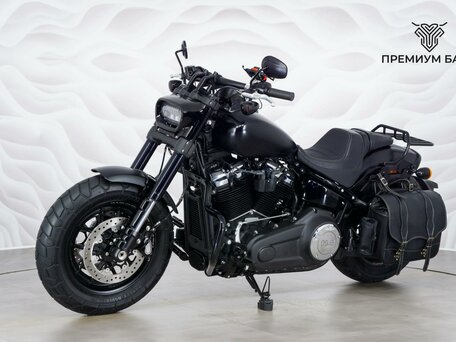 2017 Harley-Davidson Fat Bob, чёрный, 1677000 рублей, вид 3
