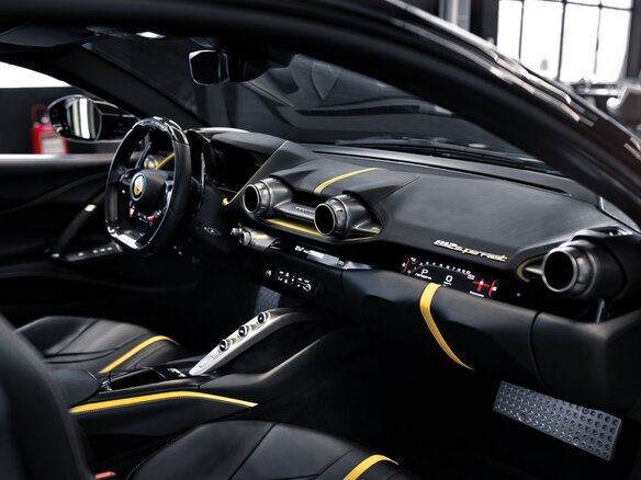2019 Ferrari 812 Superfast, чёрный, 35000000 рублей - вид 14