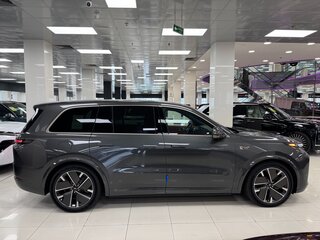 2025 Li Auto (Lixiang) L9 52.3 kWh I Рестайлинг, серебристый, 9100000 рублей, вид 4