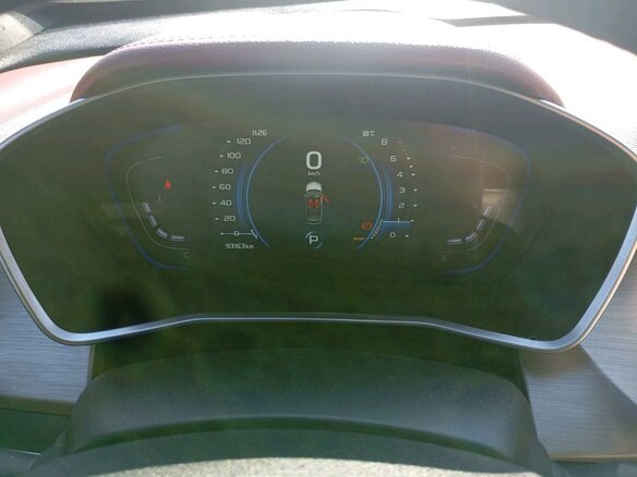 2023 Geely Coolray I, серебристый, 1575000 рублей - вид 6