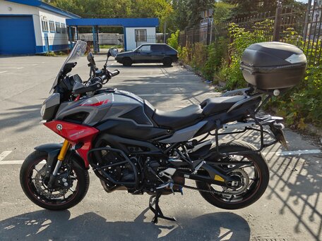 2019 Yamaha MT-09 Tracer (FJ-09), серый, 1130000 рублей, вид 2
