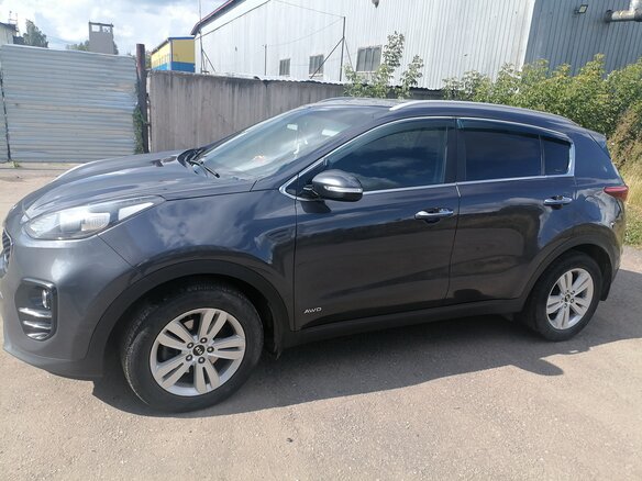 2016 Kia Sportage IV, серый, 1900000 рублей - вид 3