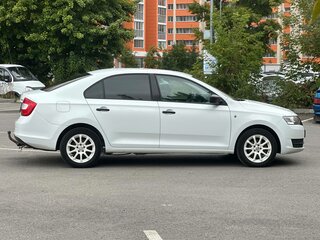 2016 Skoda Rapid I, белый, 850000 рублей, вид 4