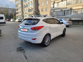 2013 Hyundai ix35 I, белый, 1300000 рублей, вид 4