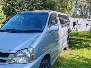 2001 Toyota Touring HiAce I, серебристый, 1400000 рублей, вид 3