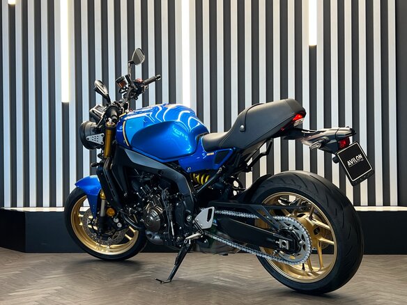 2022 Yamaha XSR900, синий - вид 5