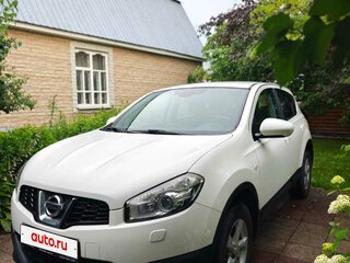 2010 Nissan Qashqai I Рестайлинг, белый, 1010000 рублей, вид 2
