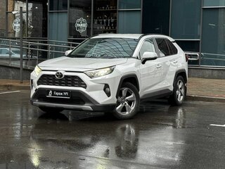 2021 Toyota RAV4 V (XA50), белый, 2575000 рублей, вид 3