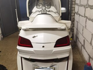 2014 Honda GL 1800 Gold Wing, белый, 1500000 рублей, вид 4
