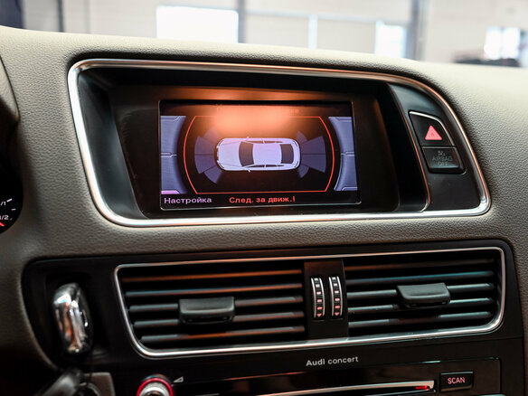 2013 Audi Q5 I (8R) Рестайлинг, красный, 1700000 рублей - вид 14