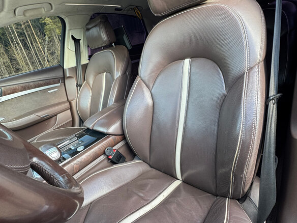 2011 Audi A8 Long III (D4), белый, 1800000 рублей - вид 13