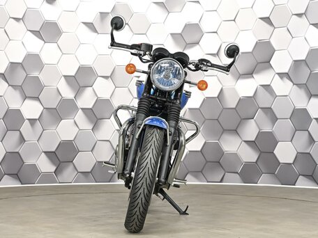 2023 Triumph Bonneville T120, белый, 1177000 рублей, вид 5