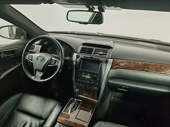2017 Toyota Camry VII (XV50) Рестайлинг, чёрный, 1849000 рублей - вид 17