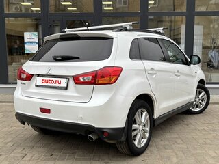 2013 Mitsubishi ASX I Рестайлинг, белый, 950000 рублей, вид 4