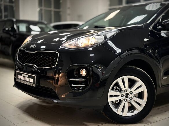 2016 Kia Sportage IV, чёрный, 2129000 рублей - вид 12