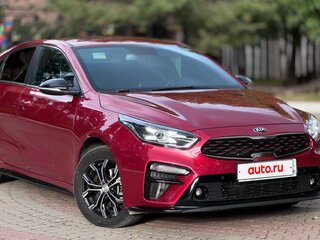 2021 Kia Cerato IV, красный, 2200000 рублей, вид 2