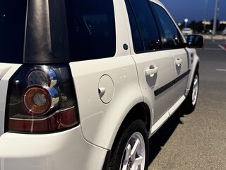 2014 Land Rover Freelander II Рестайлинг 2, белый, 2000000 рублей, вид 4