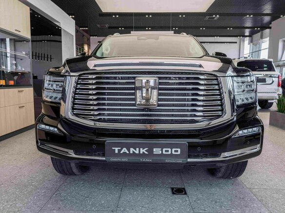 2025 Tank 500 I, чёрный, 8149000 рублей - вид 2