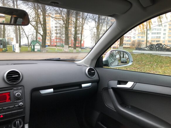 2010 Audi A3 II (8P) Рестайлинг 2, серебристый, 900000 рублей - вид 11