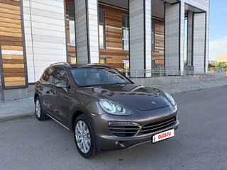 2011 Porsche Cayenne S II (958), коричневый, 1650000 рублей, вид 5