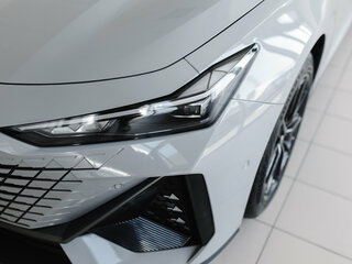 2026 Changan UNI-V I, серый, 3529900 рублей, вид 4