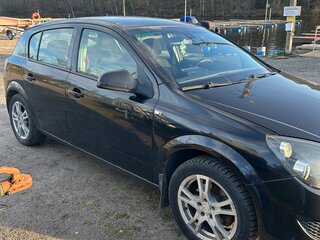 2011 Opel Astra H Рестайлинг, чёрный, 330000 рублей, вид 4
