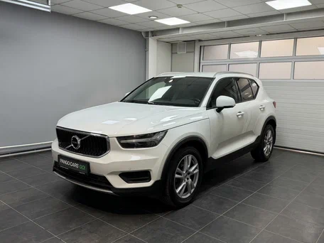 2020 Volvo XC40 I, белый, 3200000 рублей, вид 1