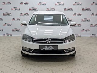 2012 Volkswagen Passat B7, белый, 899000 рублей, вид 2