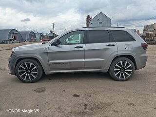 2018 Jeep Grand Cherokee IV (WK2) Рестайлинг, серый, 3800000 рублей, вид 2