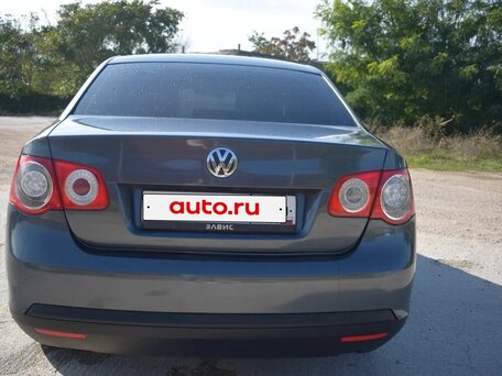 2008 Volkswagen Jetta V, серый, 500000 рублей, вид 5
