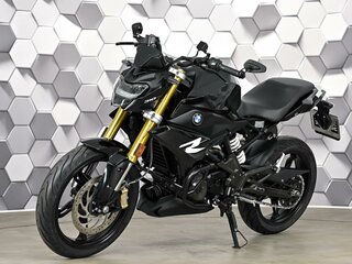 2022 BMW G 310 R, чёрный, 497000 рублей, вид 2